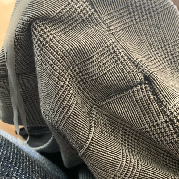 Grey Bodycon Dress - Picture 6 of 7